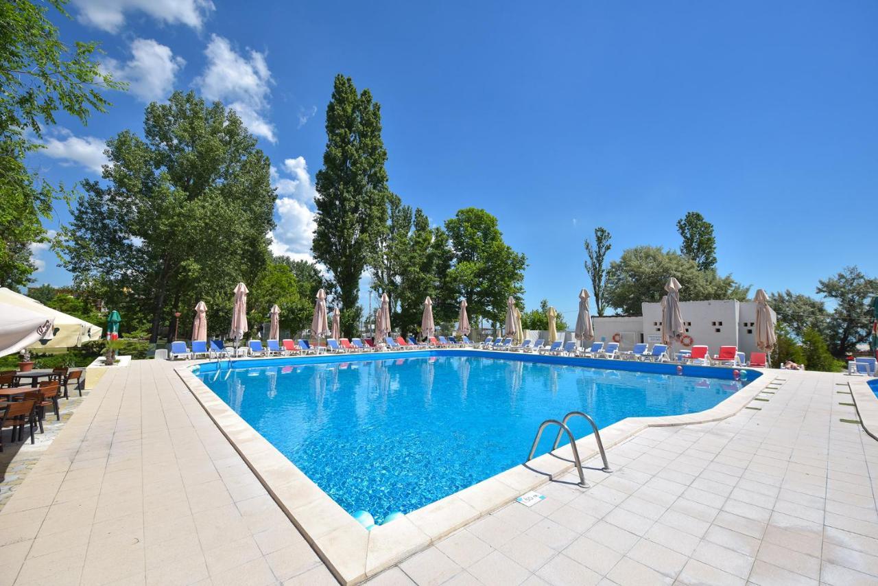 Complex Mediteranean Mamaia Kültér fotó