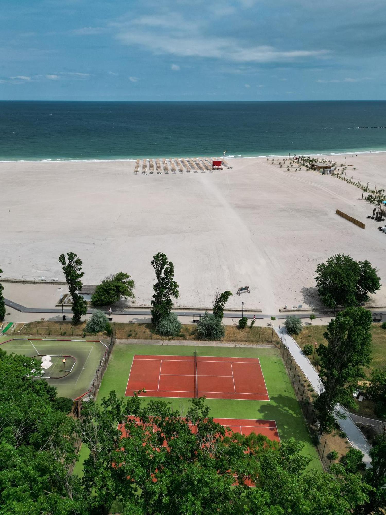 Complex Mediteranean Mamaia Kültér fotó